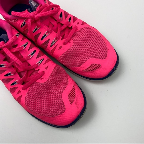 Nike 5.0 neon pink light weight running sneakers - Picture 3 of 10
